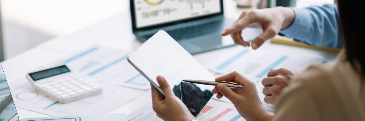 Apa Perbedaan Faktur Pajak dan Invoice? Ini Penjelasan Lengkapnya!